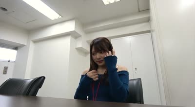 FC2PPV-4718583-除瞭男朋友之外的其他陰莖她都拼命地嘗試插入