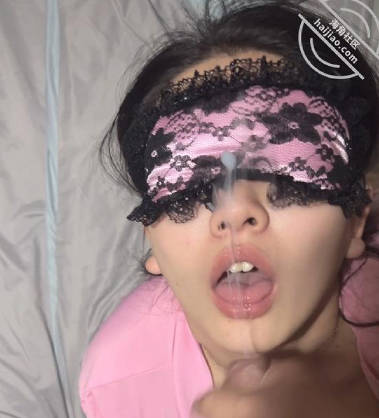 顏射粉衣蜜桃臀護士