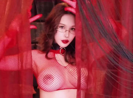 惡魔系S女主教調教蛋蛋-辛尤裡