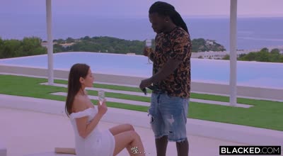 Sybil冷艷甜心的高能演出